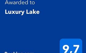 Luxury Lake Paipa